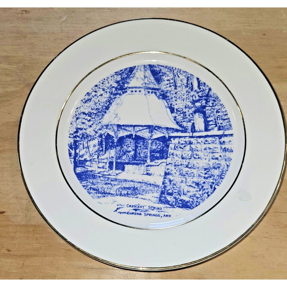 VTG Eureka Springs Arkansas 100 Centennial 1879-1979 Souvenir Plate CRESCENT SPR